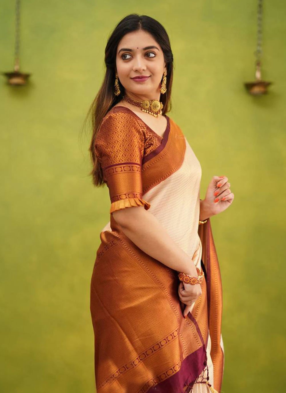 Classic Banarasi Silk Cream Jacquard Work Saree