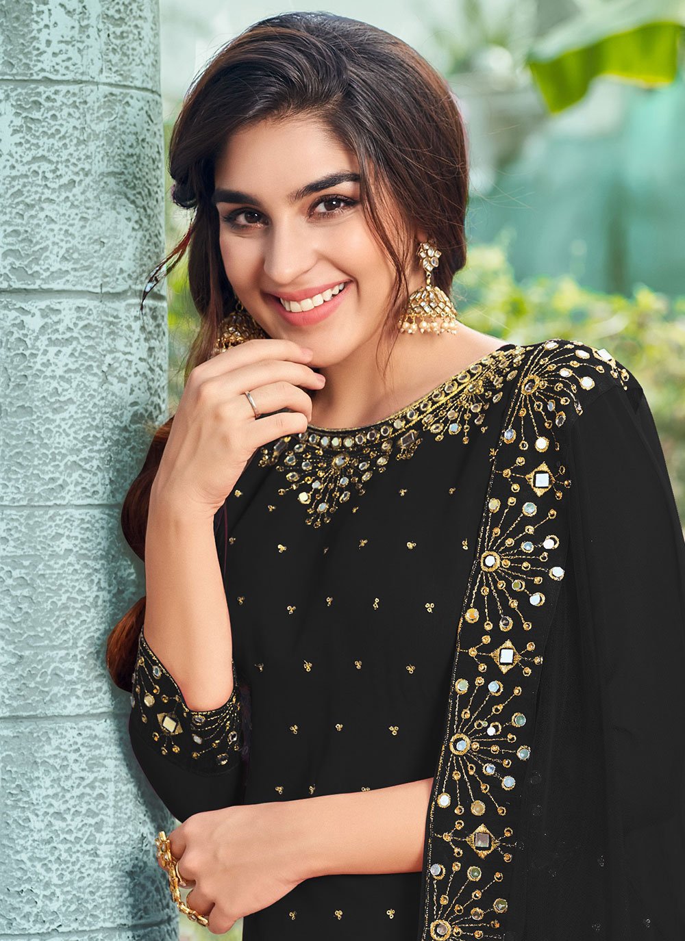 Salwar Suit Faux Georgette Black Embroidered Salwar Kameez