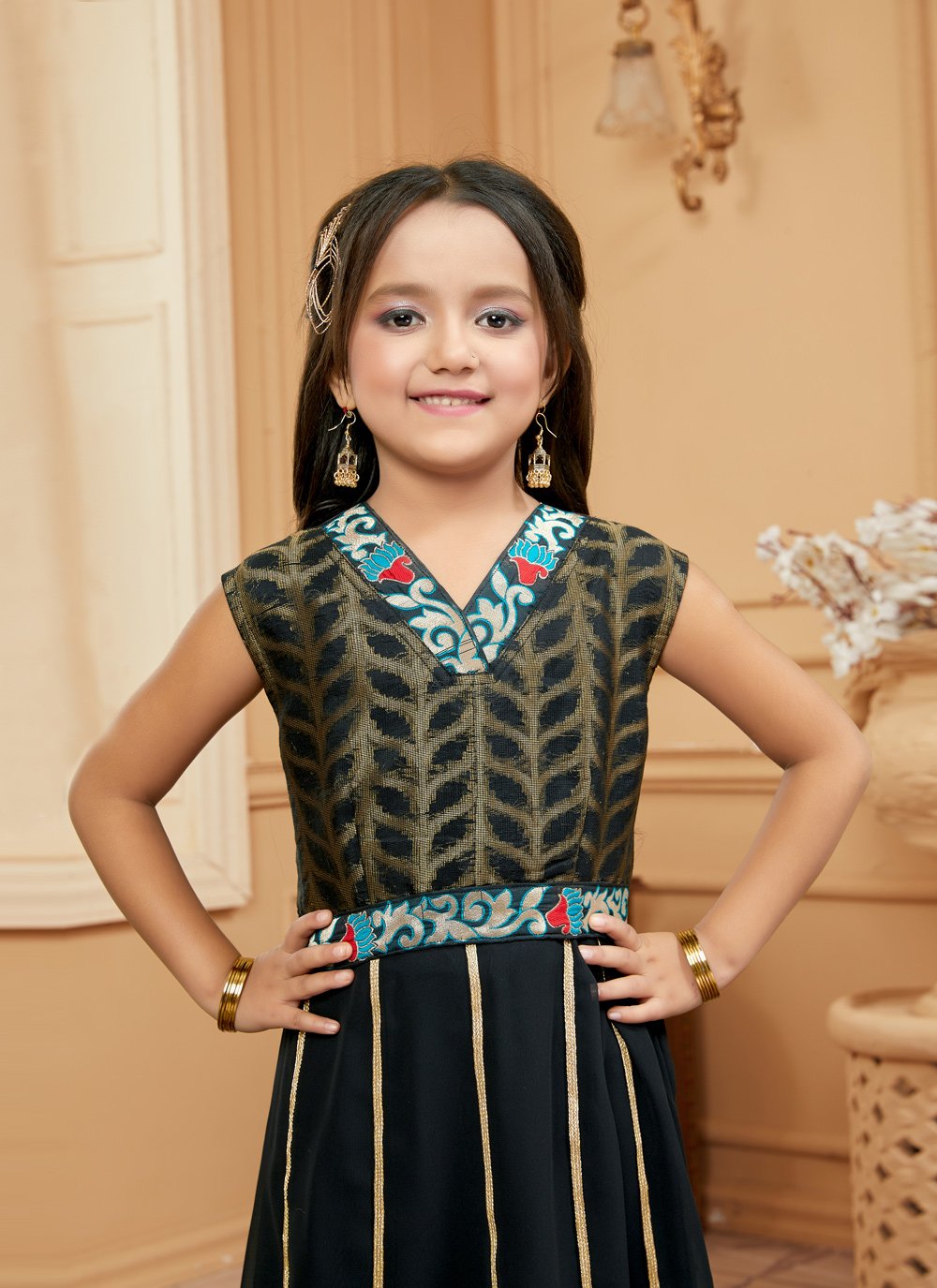 Lehenga Choli Handloom Silk Black Embroidered Kids