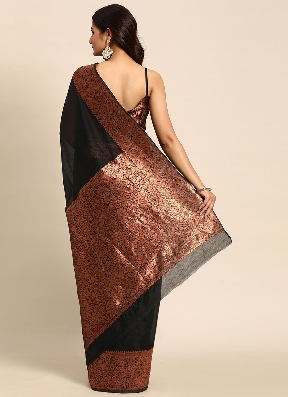 Trendy Saree Silk Black Woven Saree
