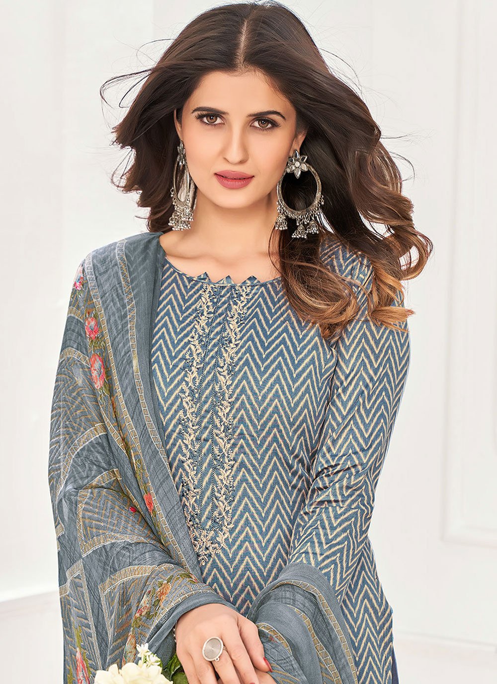 Salwar Suit Pashmina Blue Embroidered Salwar Kameez