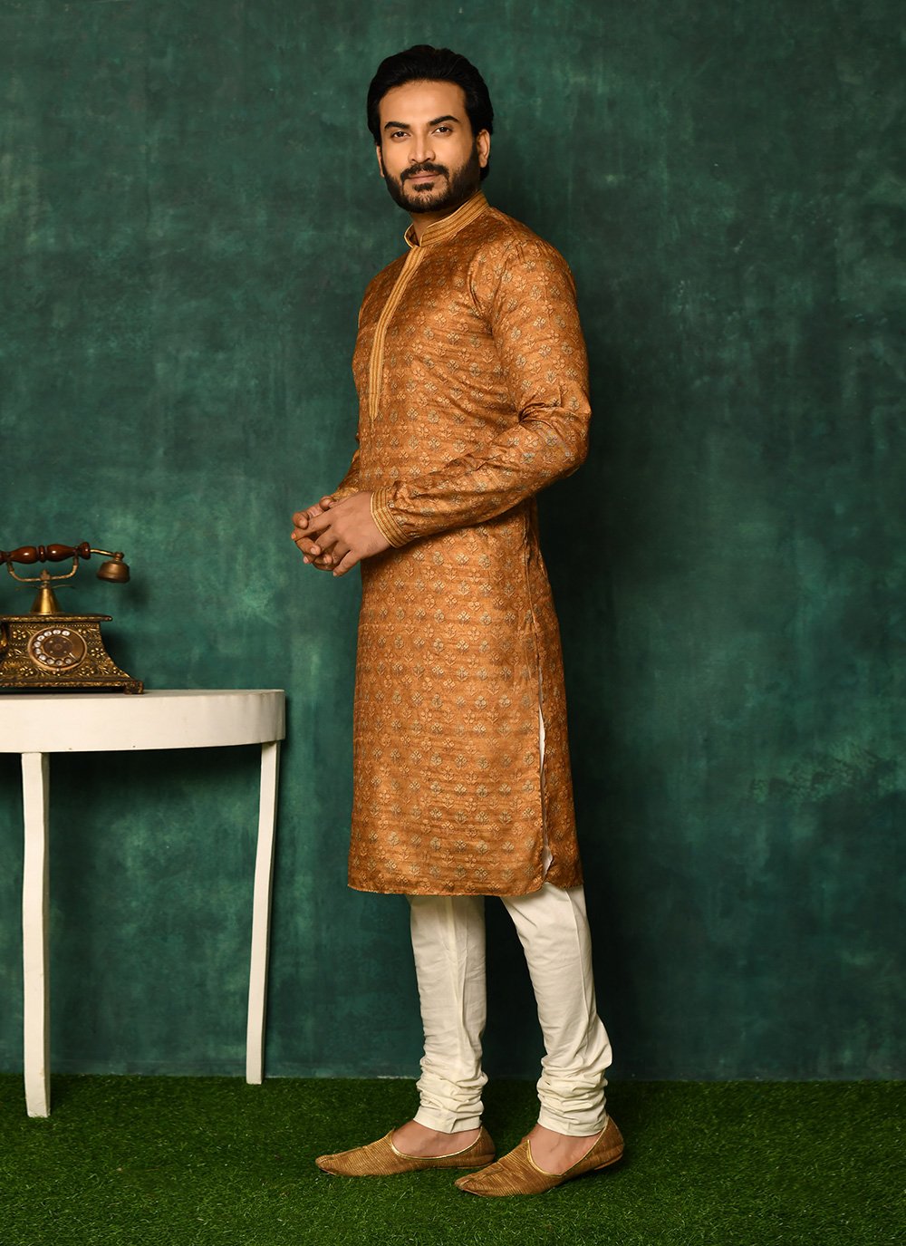 Kurta Pyjama Jacquard Brown Woven Mens