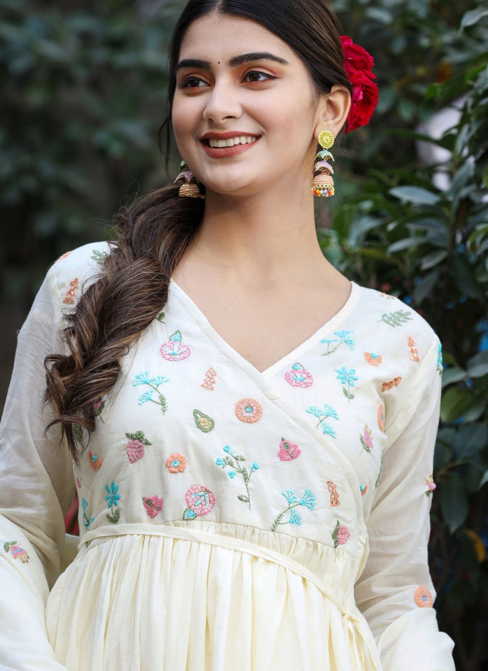 Salwar Suit Cotton Off White Embroidered Salwar Kameez