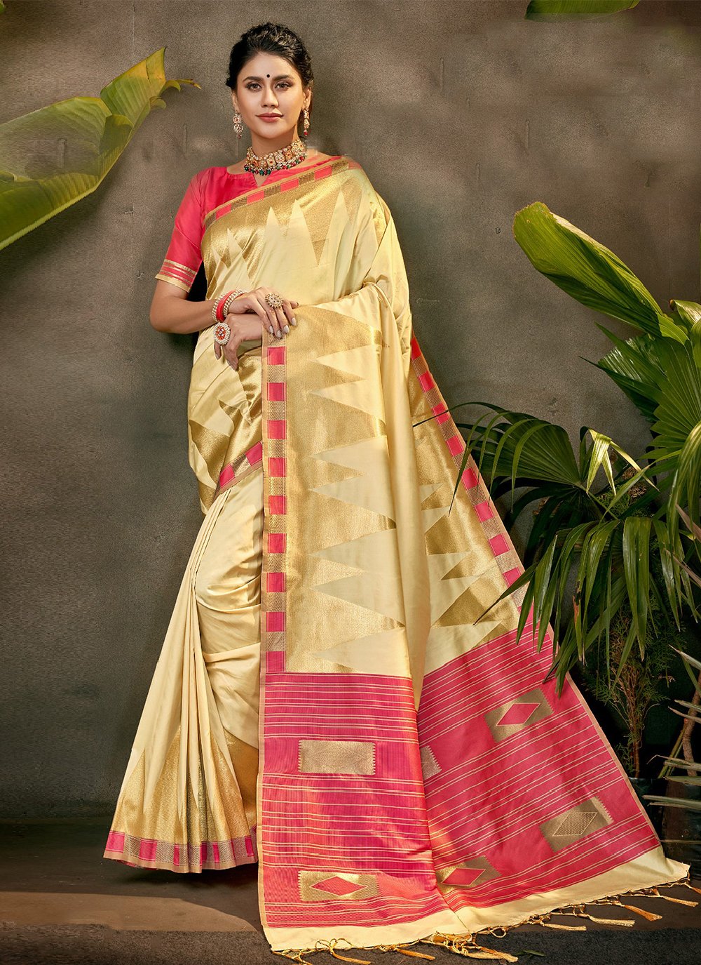 Classic Silk Cream Pink Woven Saree
