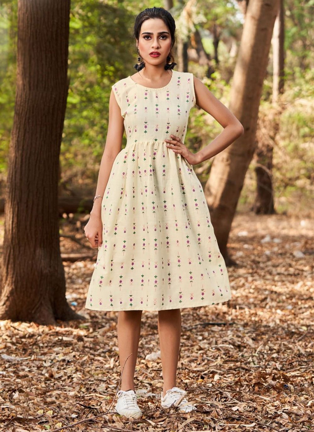 Casual Kurti Rayon Cream Print Kurtis