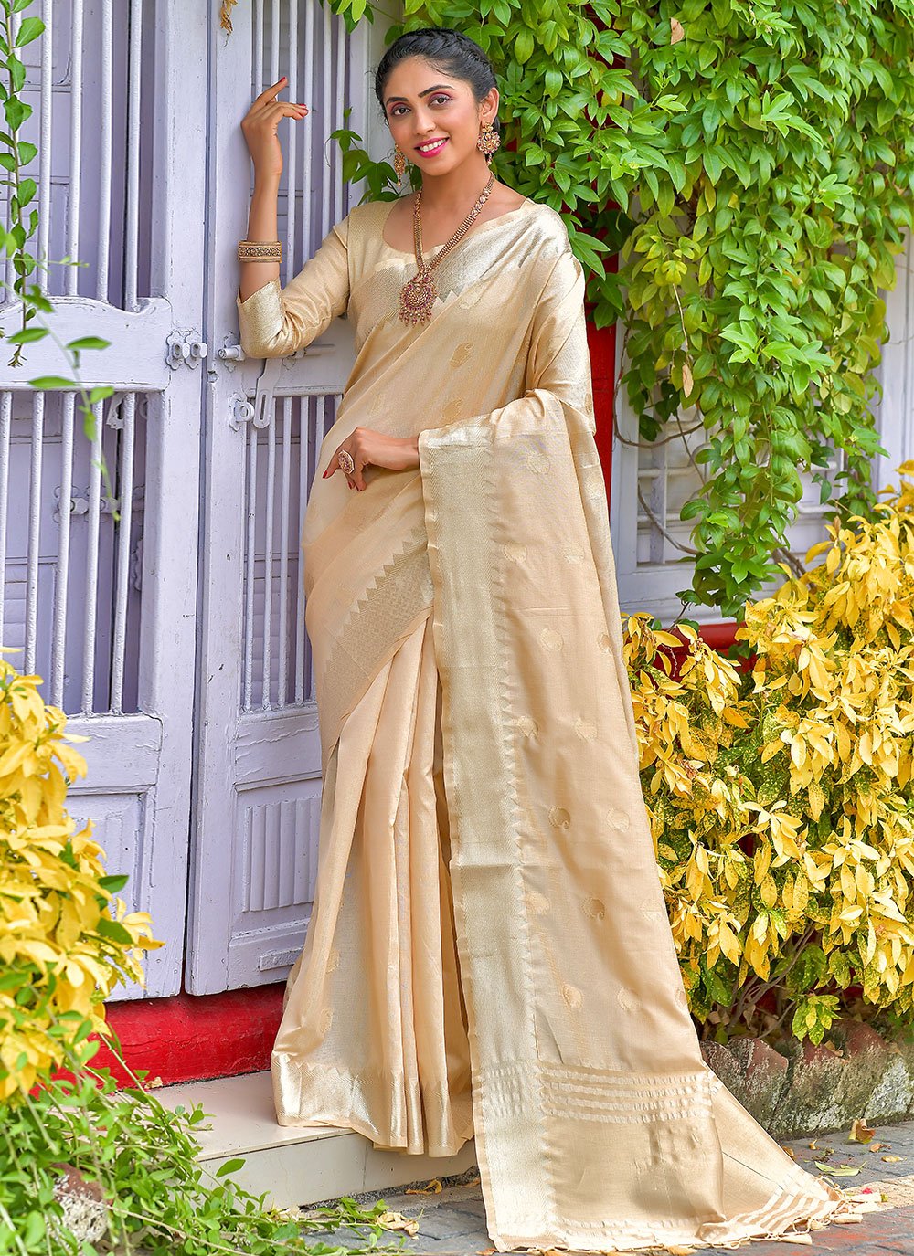 Classic Silk Cream Booti Saree