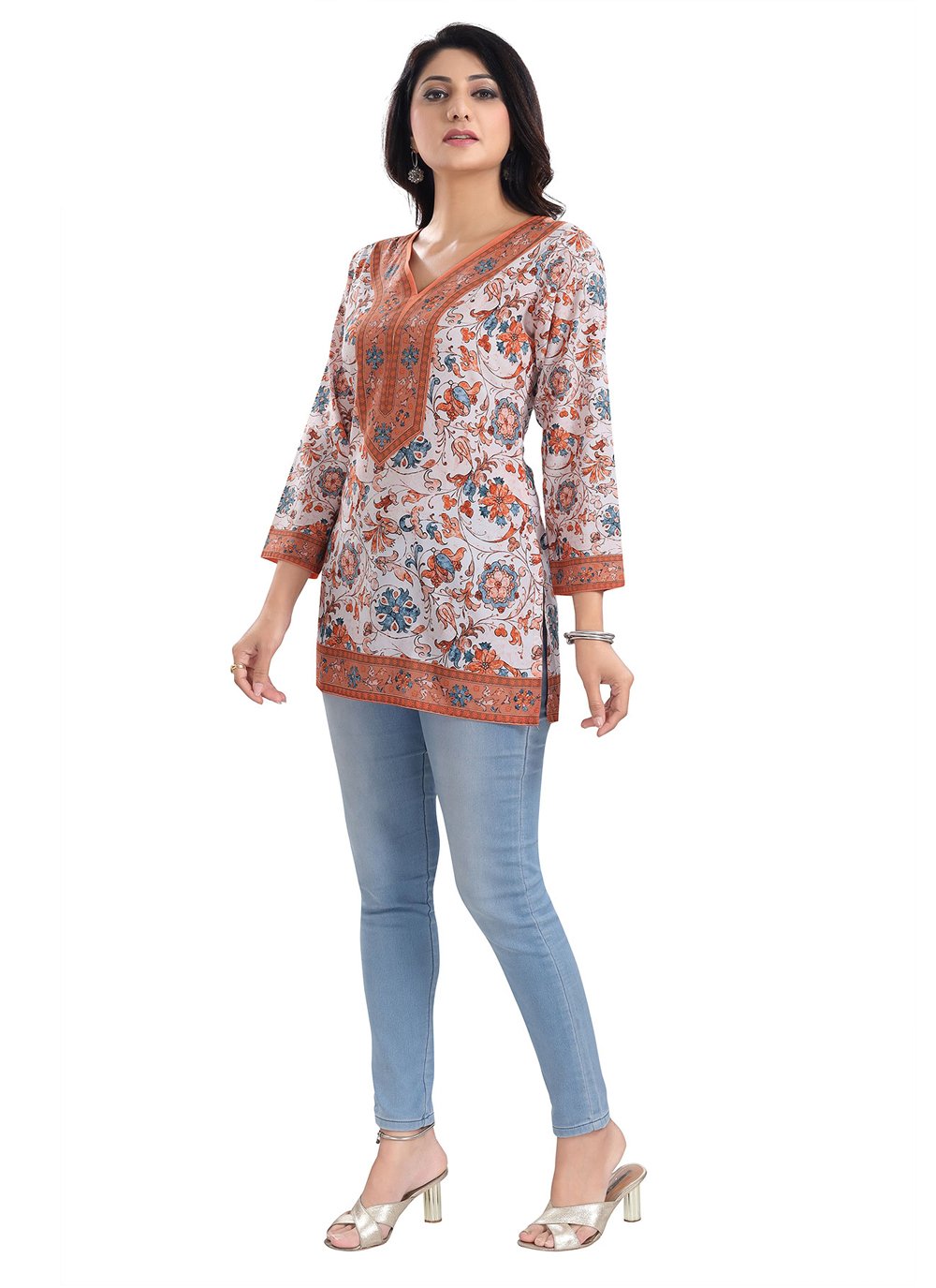 Designer Kurti Faux Crepe Off White Digital Print Kurtis