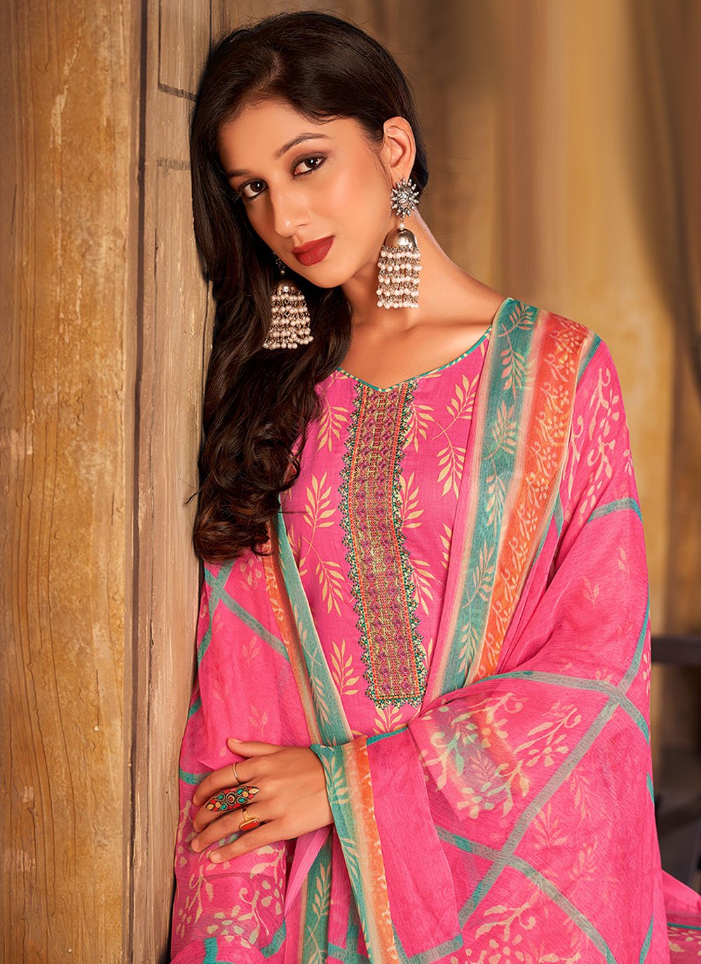 Salwar Suit Pashmina Pink Digital Print Salwar Kameez