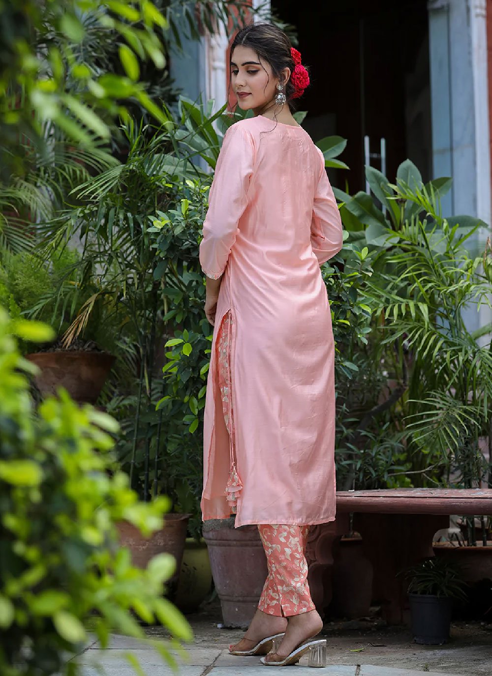 Floor Lenght Salwar Suit Silk Pink Embroidered Salwar Kameez