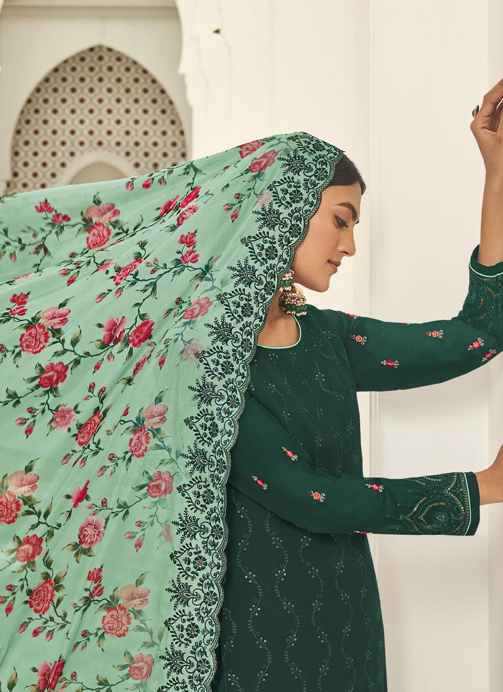 Floor Lenght Salwar Suit Georgette Rama Diamond Salwar Kameez