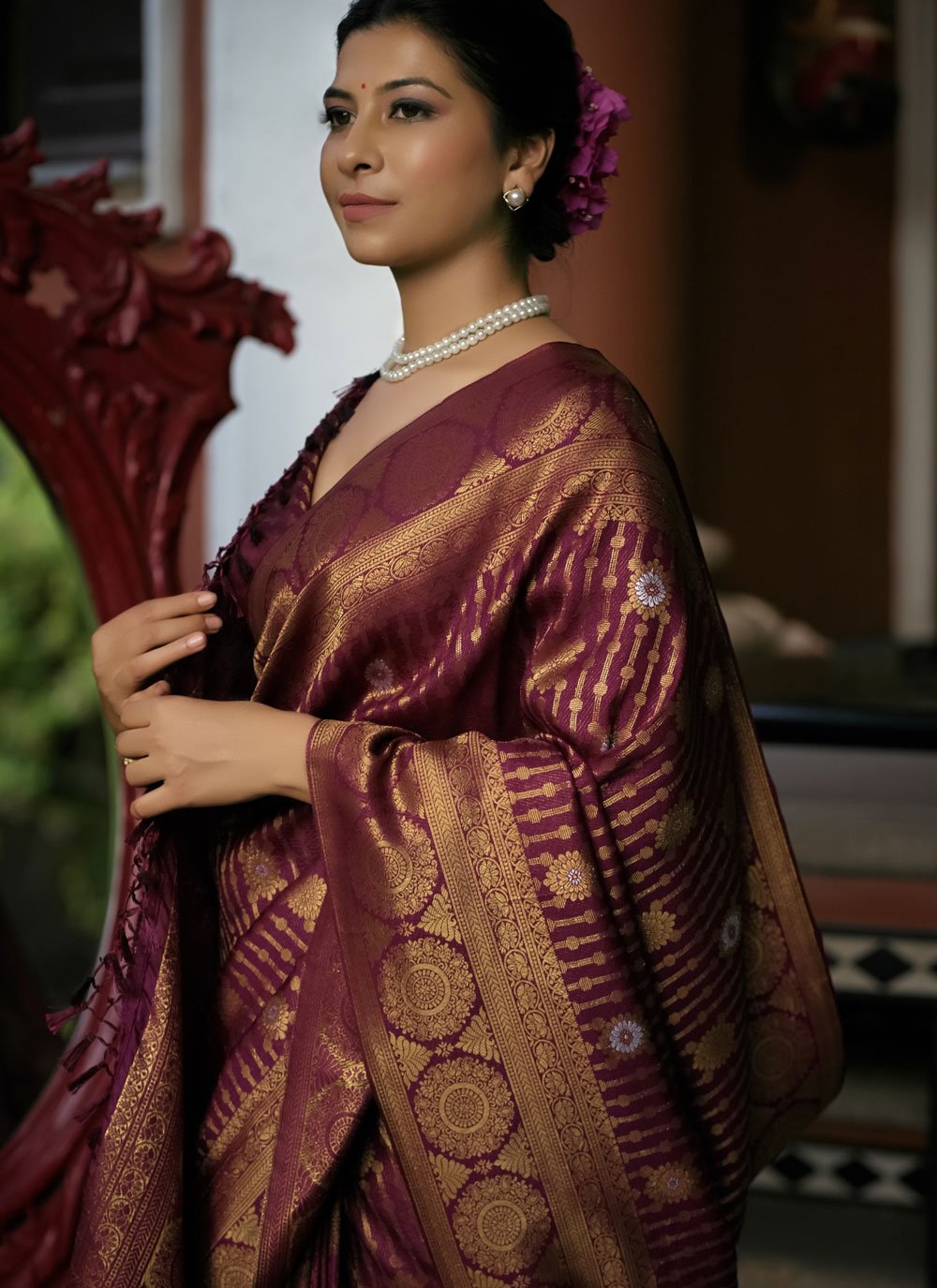 Trendy Saree Kanjivaram Silk Gold Purple Weaving Saree