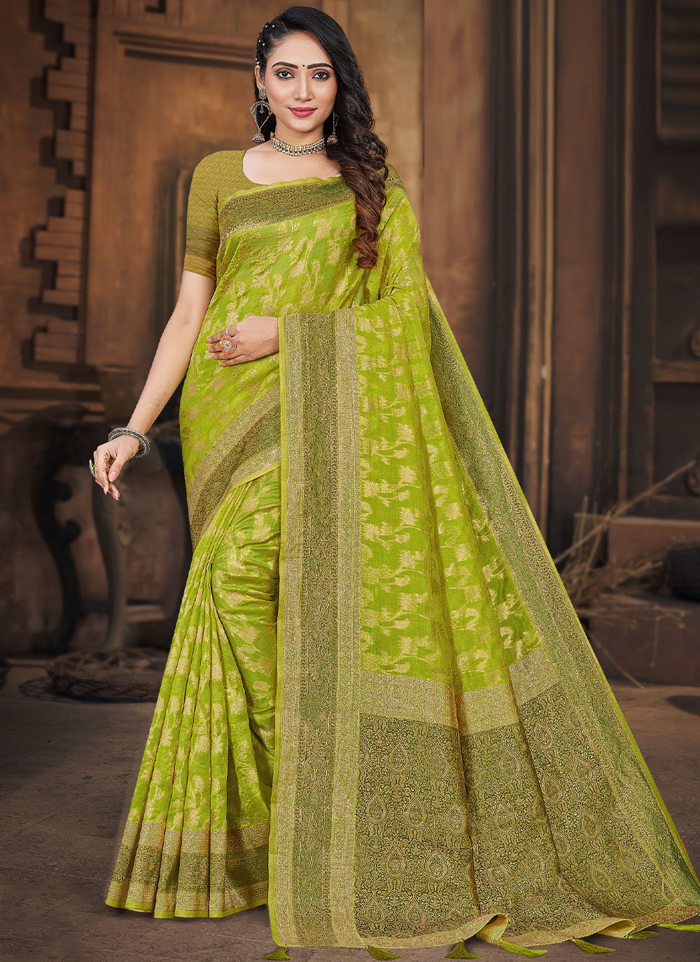Contemporary Organza Silk Green Weaving Saree