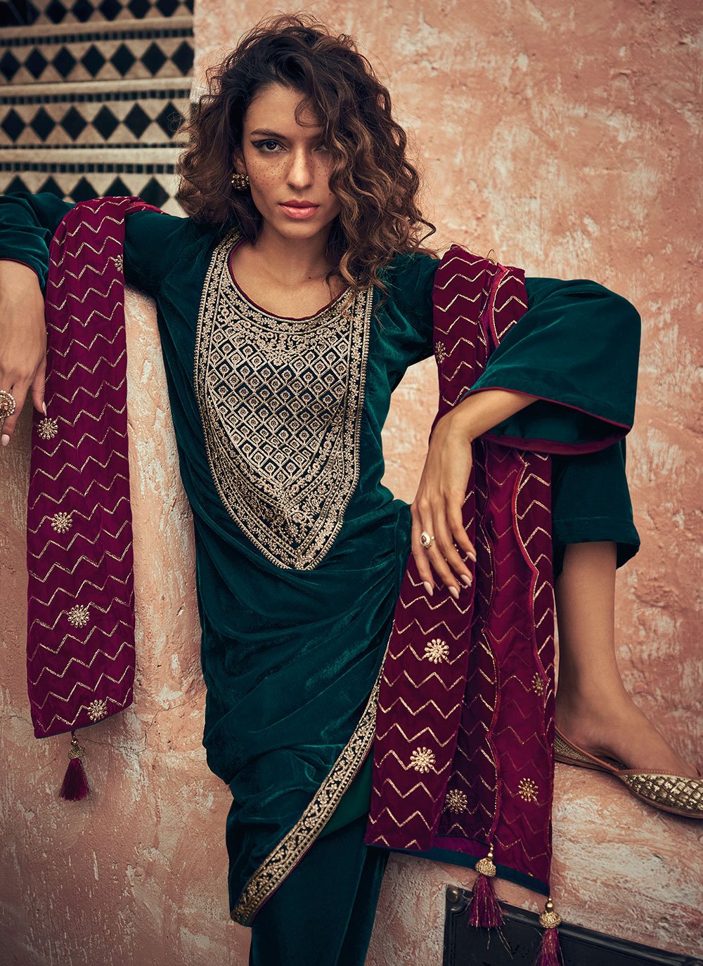 Salwar Suit Velvet Green Zari Salwar Kameez