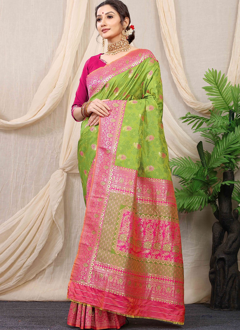 Classic Banarasi Silk Green Jacquard Work Saree