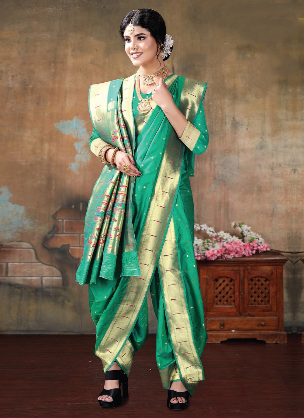 Classic Silk Green Patch Border Saree