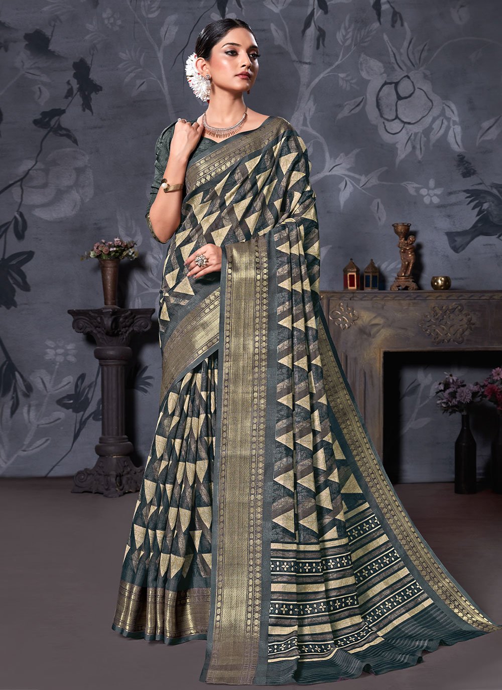 Traditional Saree Cotton Linen Grey Digital Print Saree