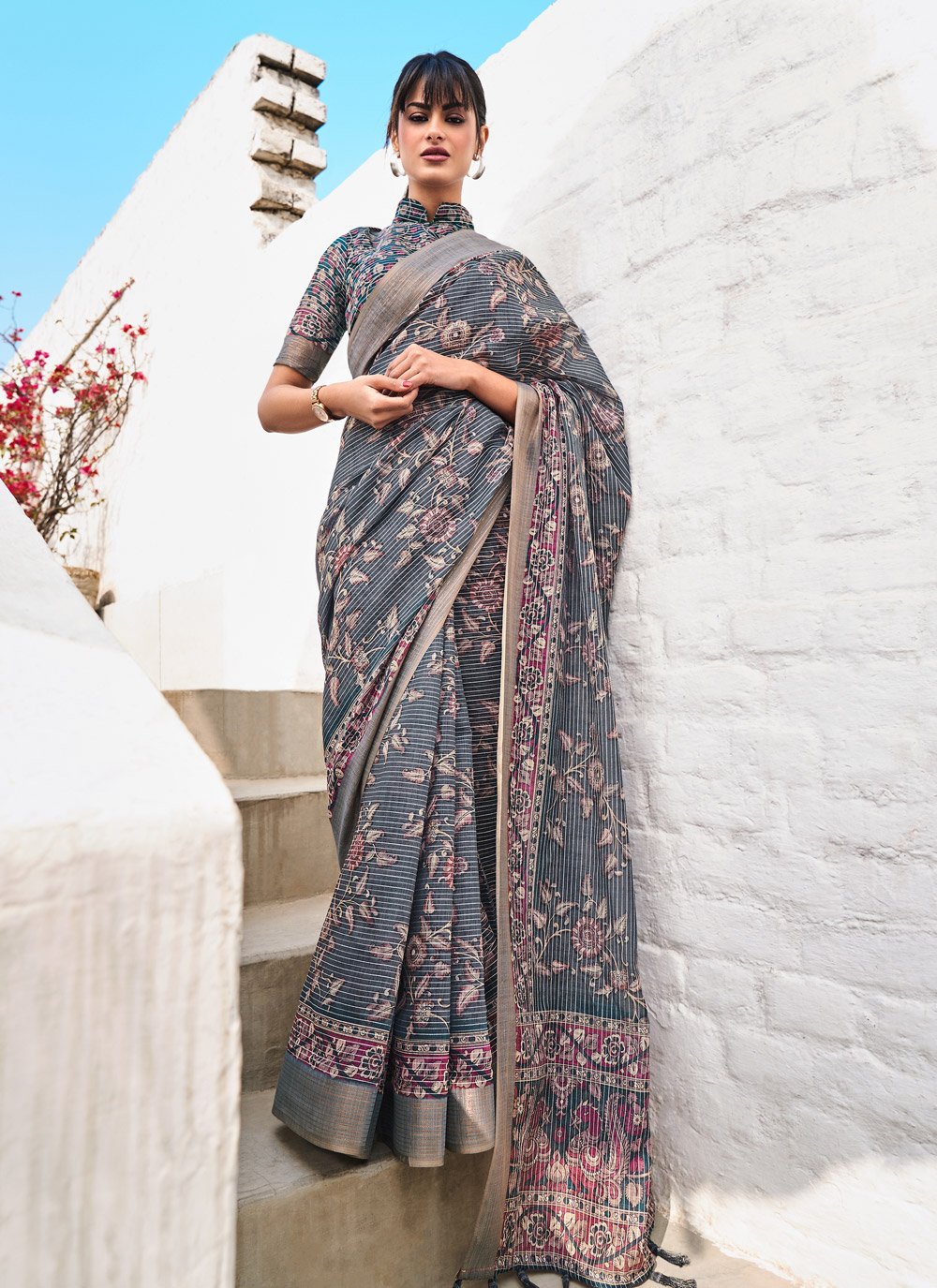 Classic Linen Grey Digital Print Saree