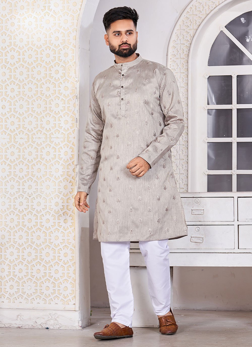 Kurta Banglori Silk Grey Embroidered Mens