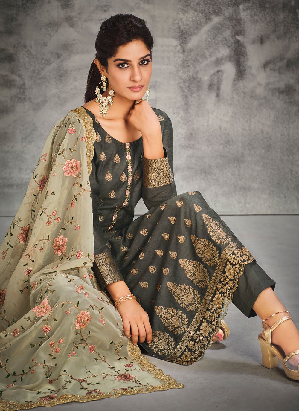 Straight Salwar Suit Organza Silk Grey Hand Work Salwar Kameez