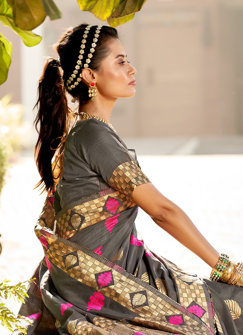 Contemporary Jacquard Silk Grey Jacquard Work Saree