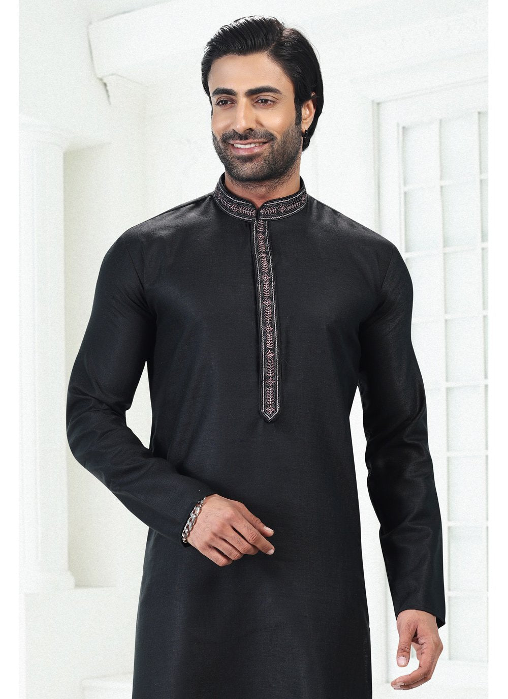 Kurta Pyjama Cotton Linen Black Thread Mens