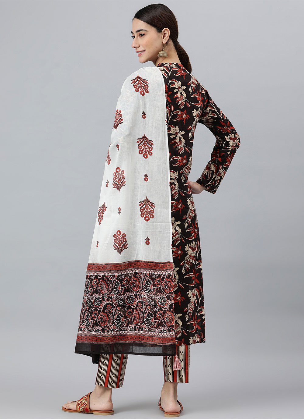 Readymade Style Cotton Multi Colour Print Salwar Kameez