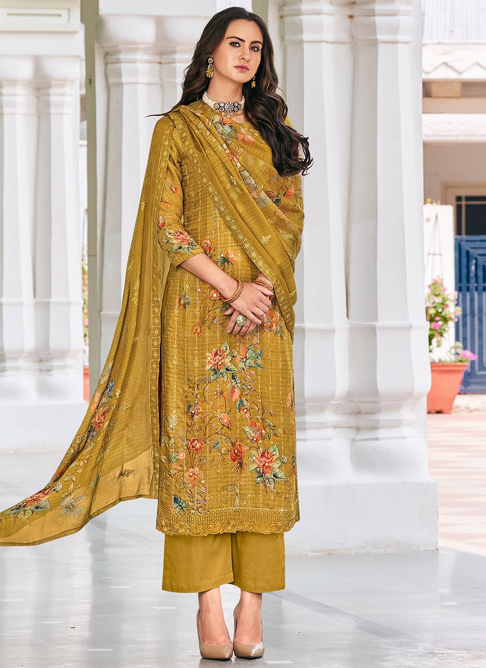 Pakistani/indian dresses top shalwar kameez