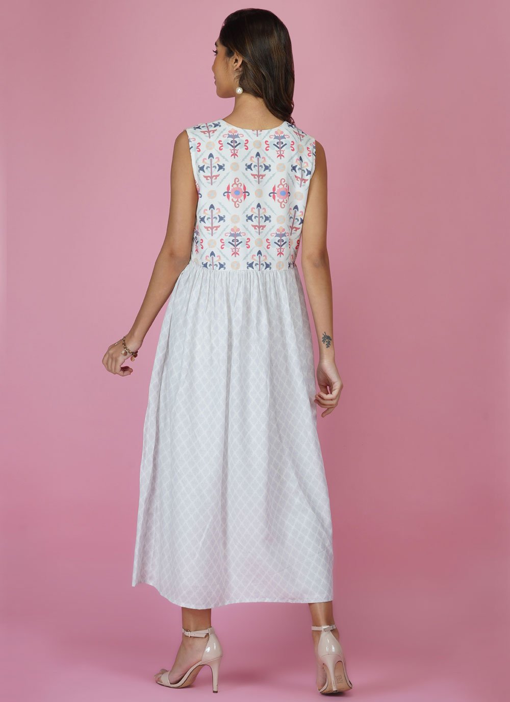 Party Wear Kurti Muslin Off White Print Kurtis