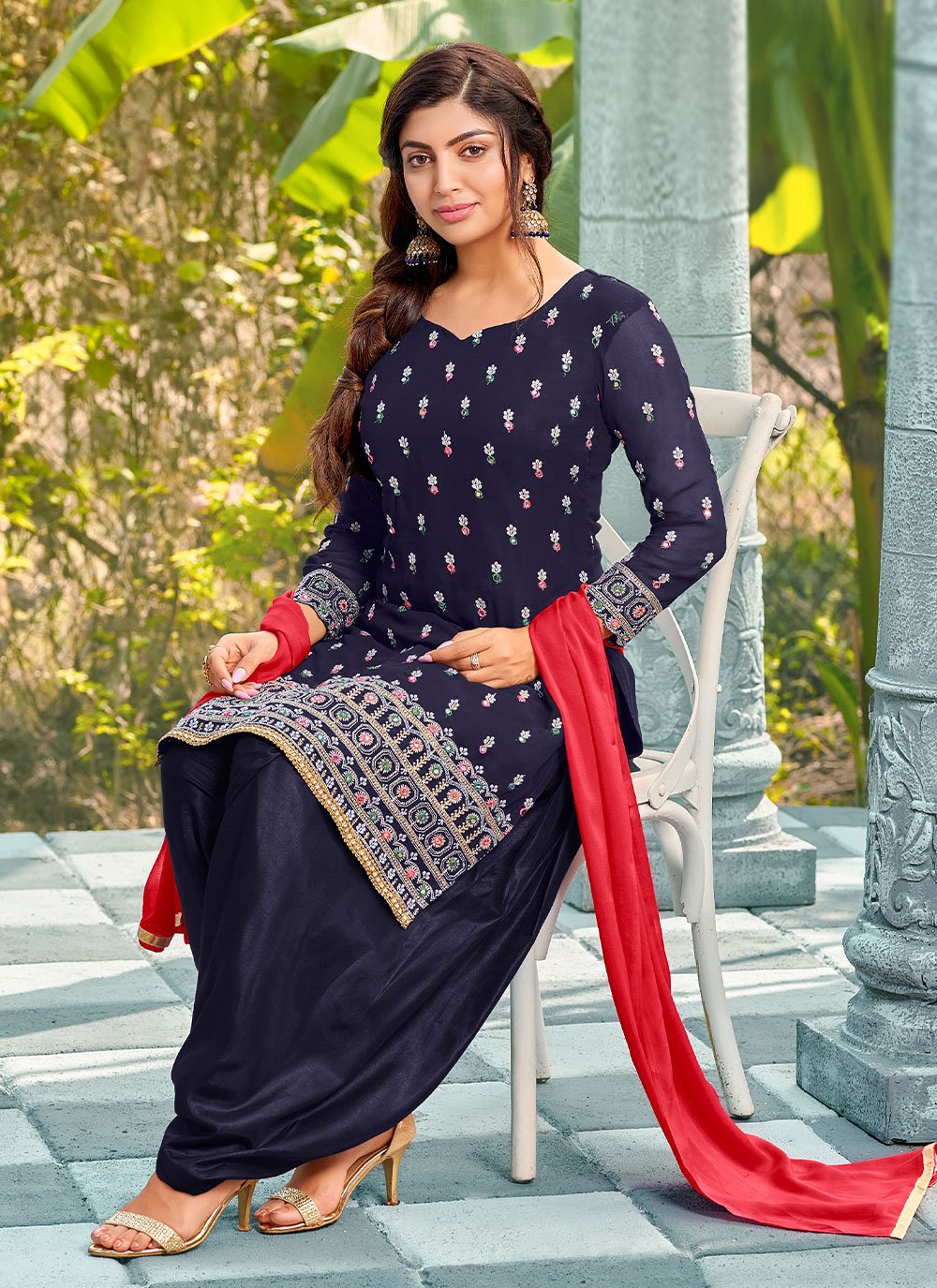 Punjabi Salwar Suit Georgette Blue Embroidered Salwar Kameez