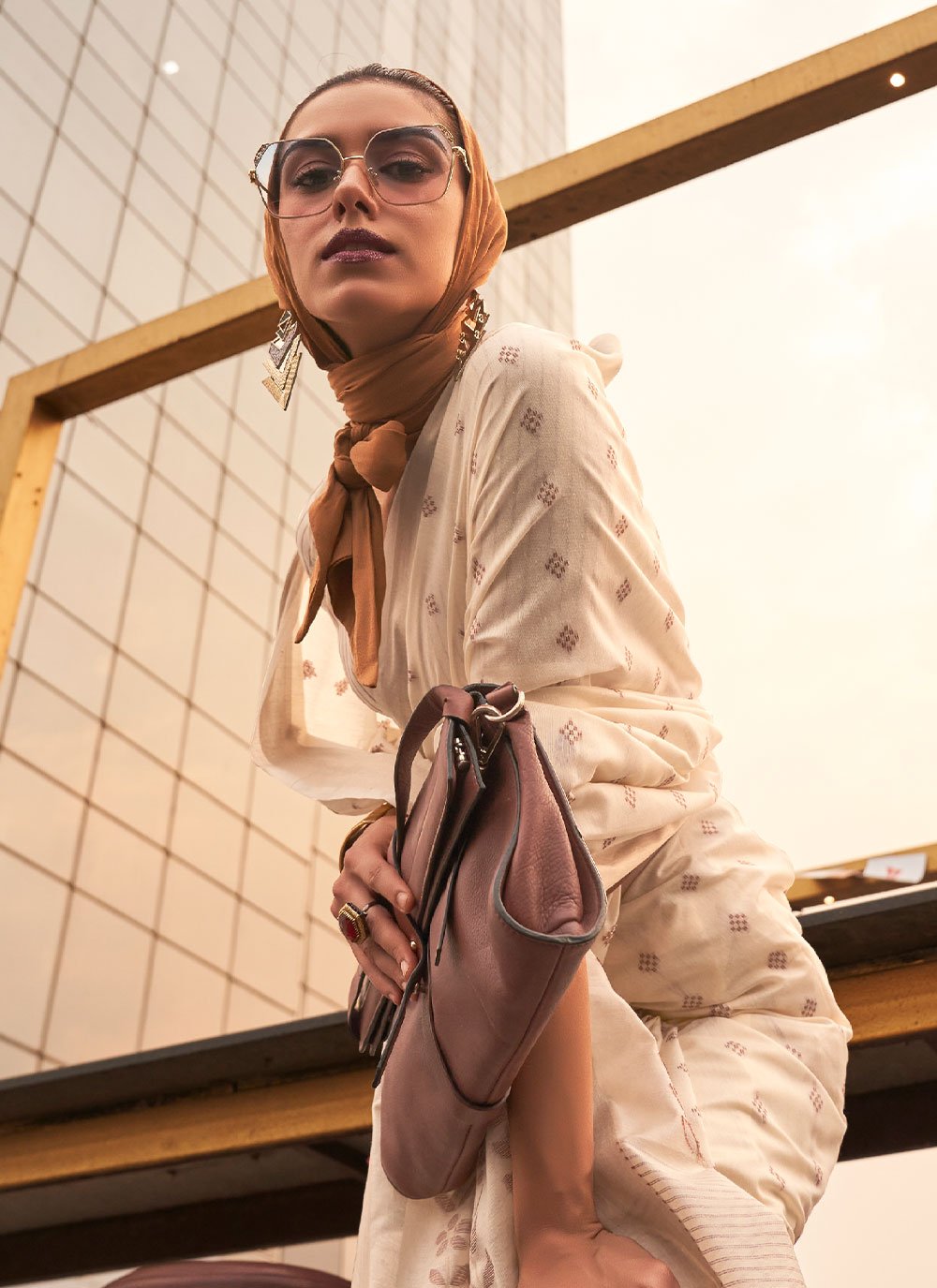 Classic Handloom Silk Viscose Off White Weaving Saree