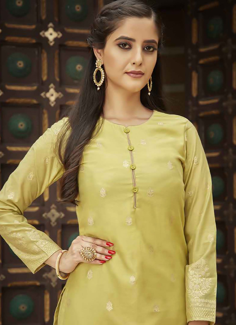 Party Wear Kurti Viscose Green Jacquard Work Kurtis