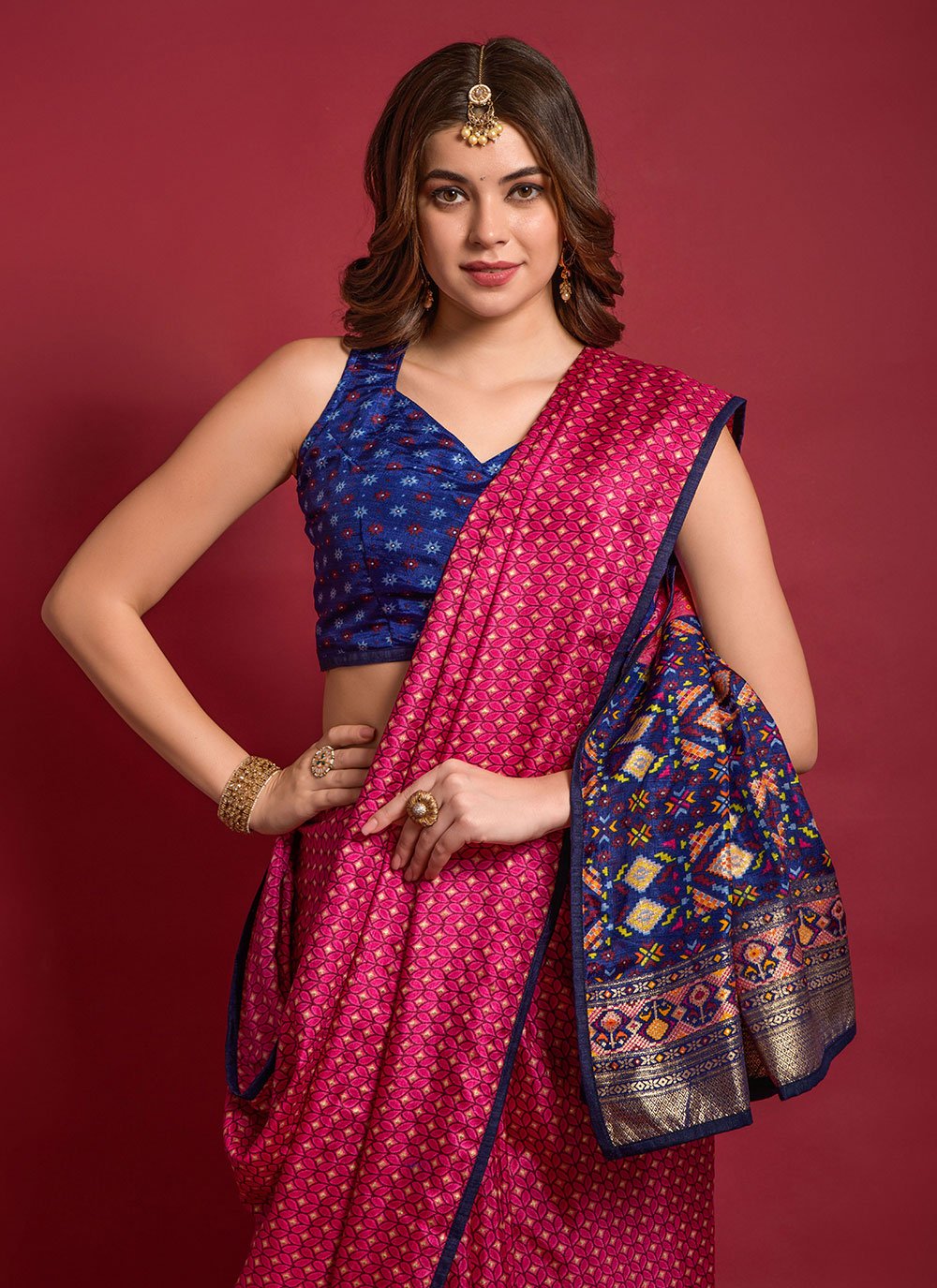 Classic Silk Pink Foil Print Saree