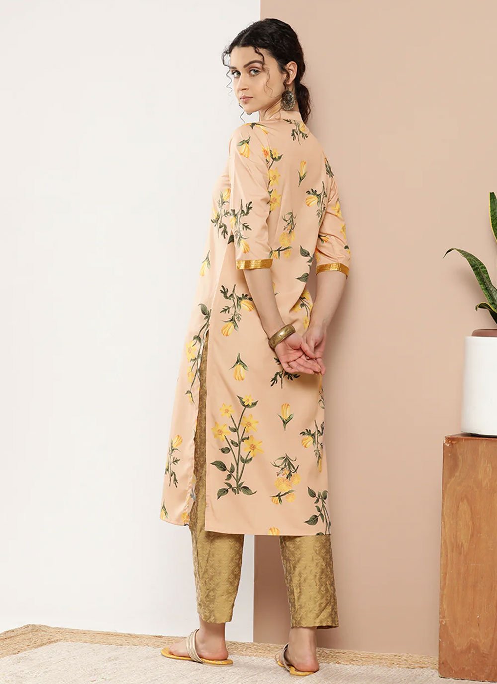 Party Wear Kurti Faux Crepe Peach Print Kurtis