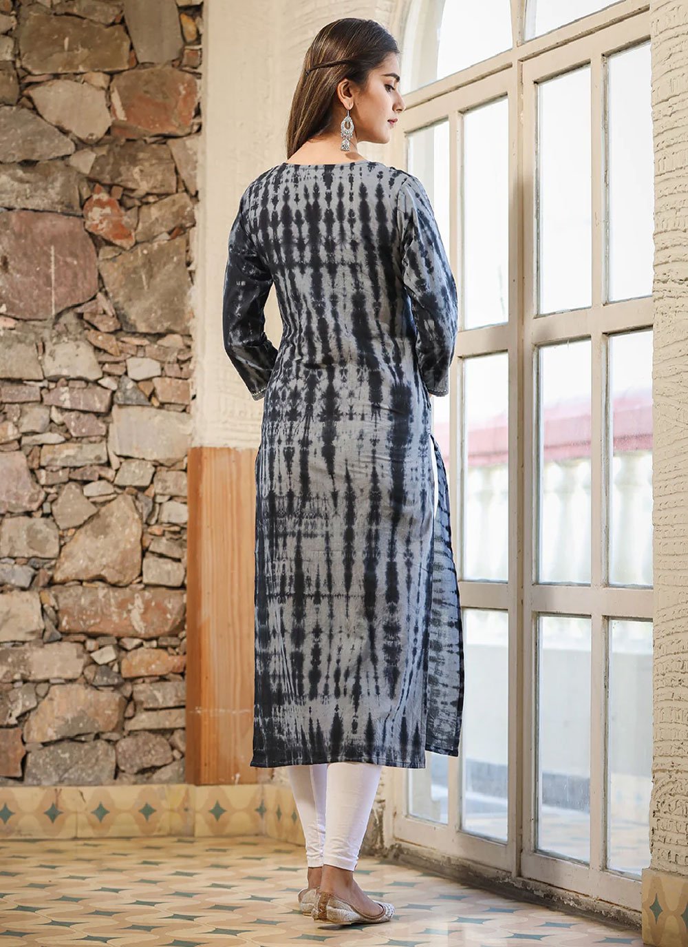 Party Wear Kurti Cotton Black Grey Print Kurtis