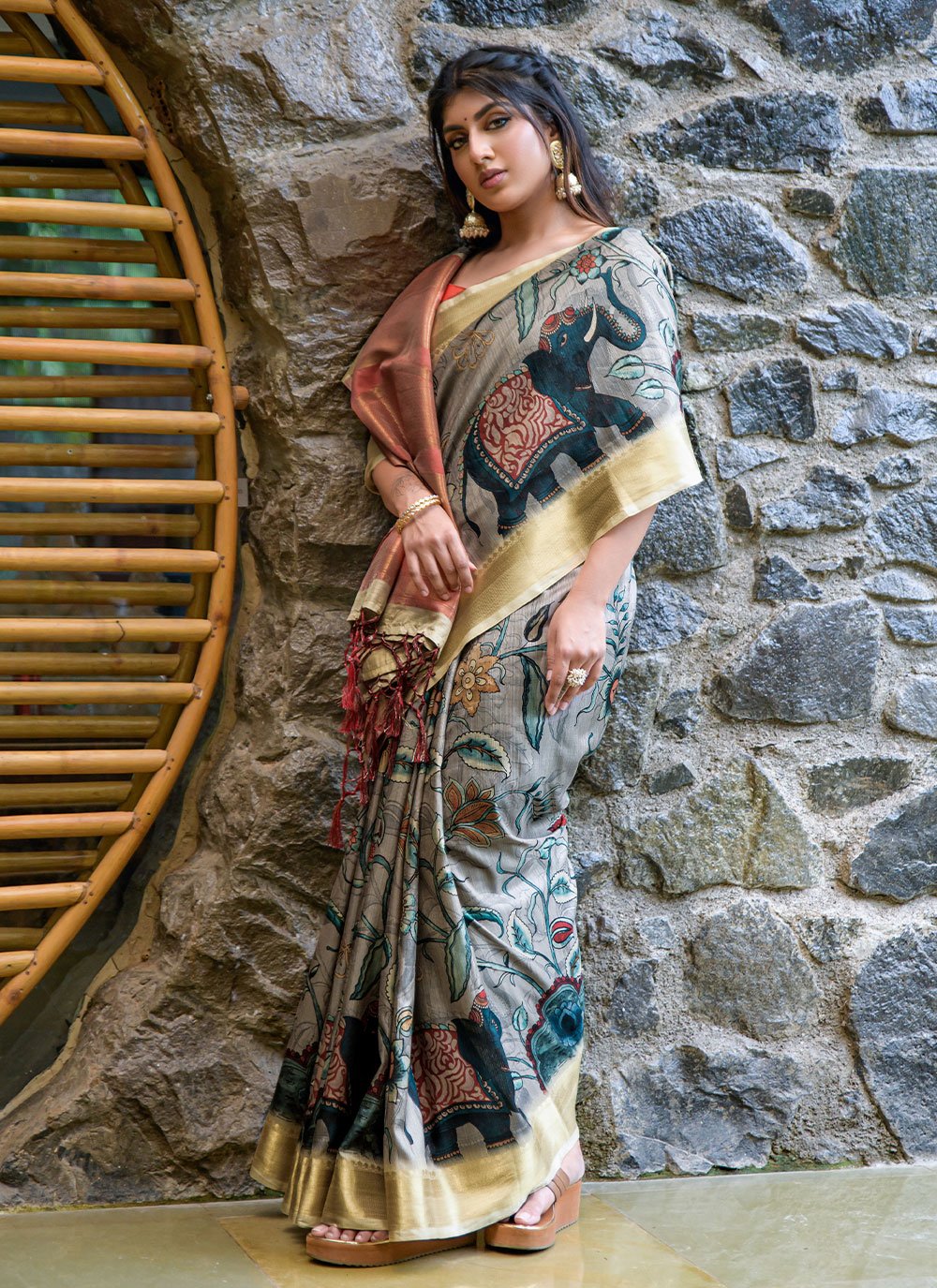 Contemporary Handloom Silk Tussar Silk Grey Print Saree