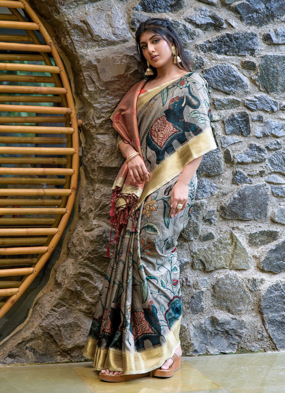 Contemporary Handloom Silk Tussar Silk Pink Print Saree