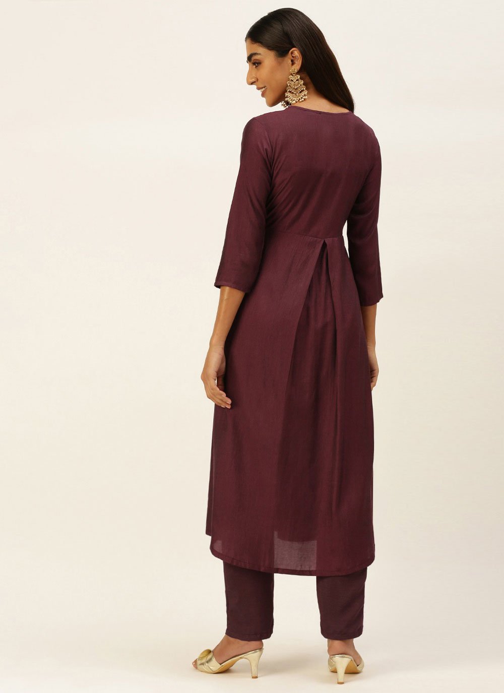 Casual Kurti Muslin Purple Embroidered Kurtis