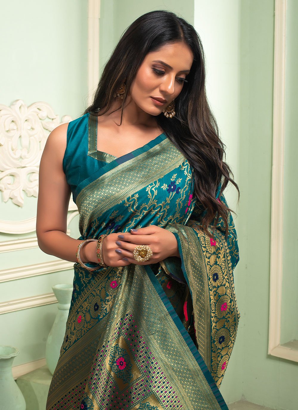 Classic Silk Rama Weaving Saree