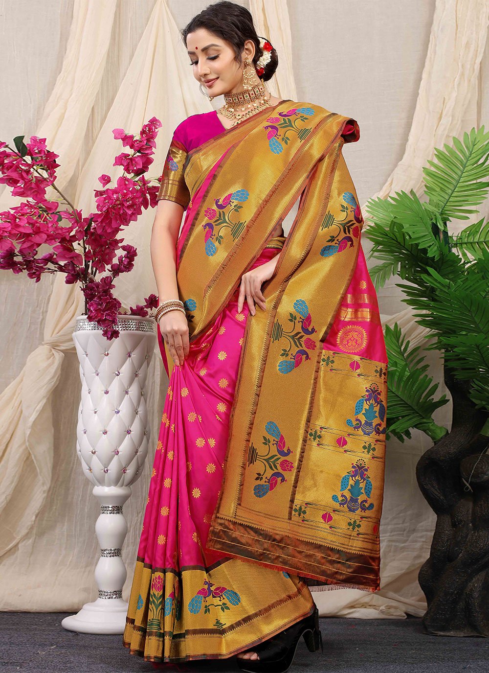 Classic Banarasi Silk Rani Weaving Saree