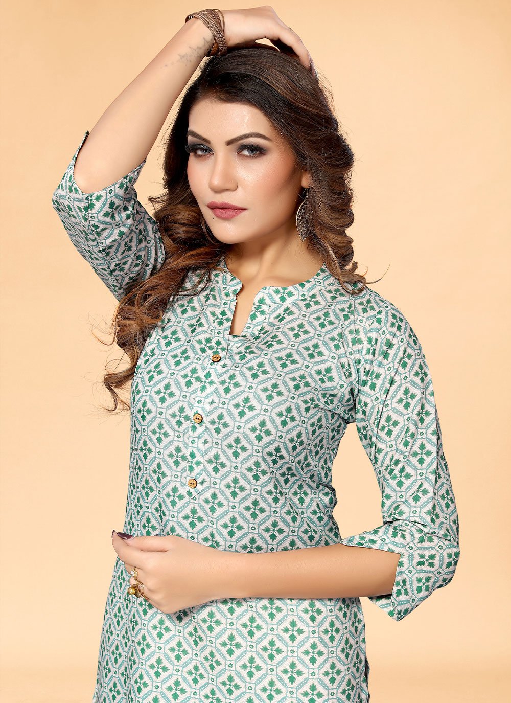 Designer Kurti Rayon Green Floral Patch Kurtis