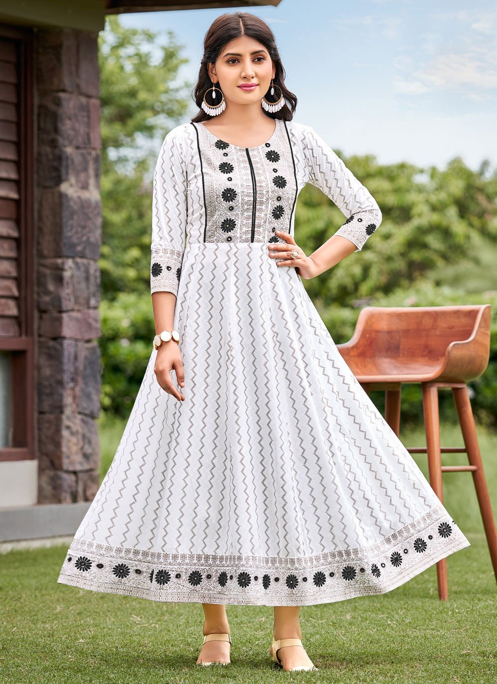 Gown Rayon White Print Gown