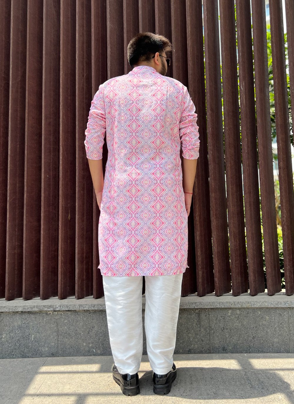Kurta Pyjama Soft Cotton Pink Embroidered Mens