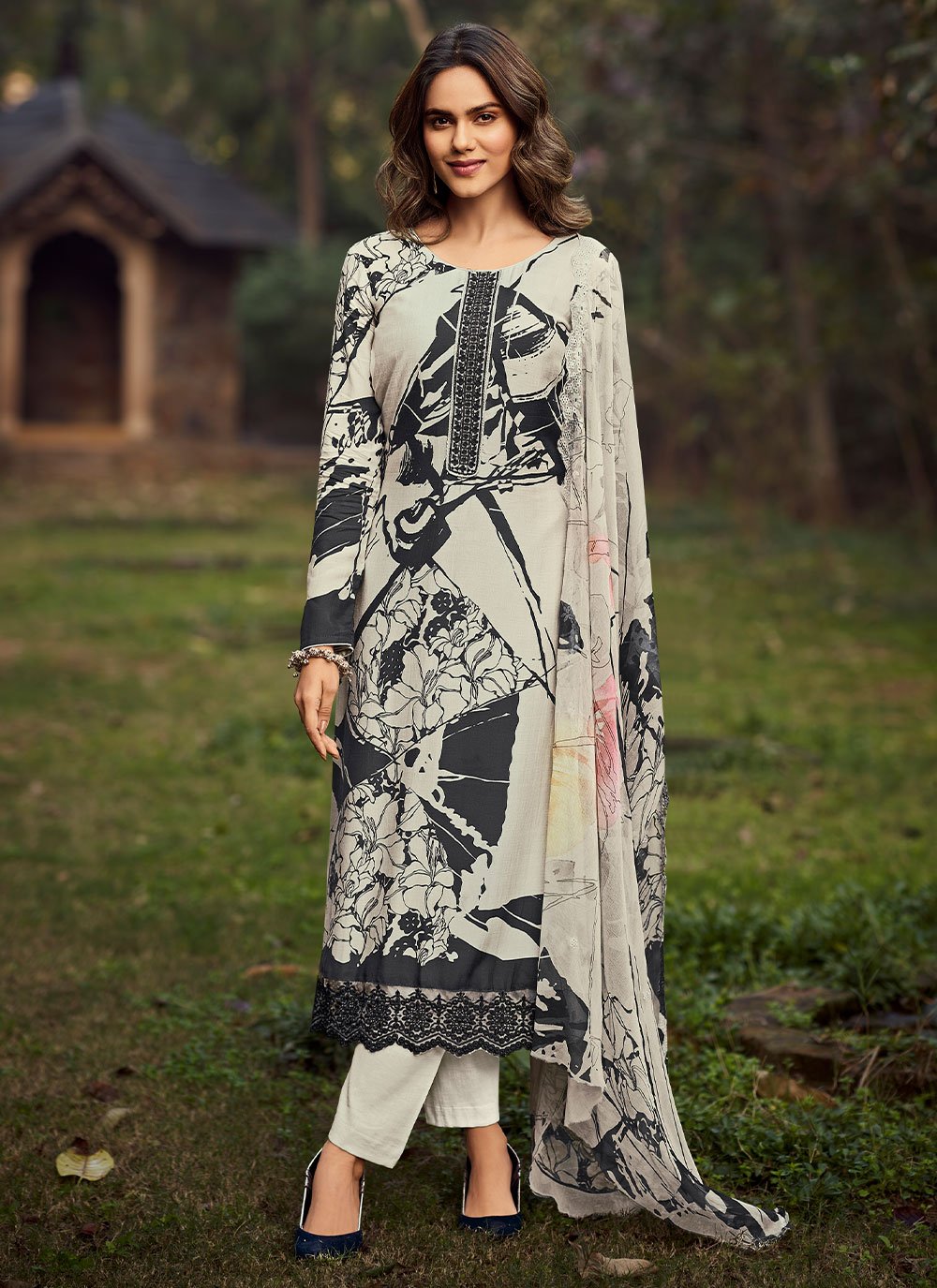 Pakistani White And Black Attire Salwar Suit Muslin Viscose Black