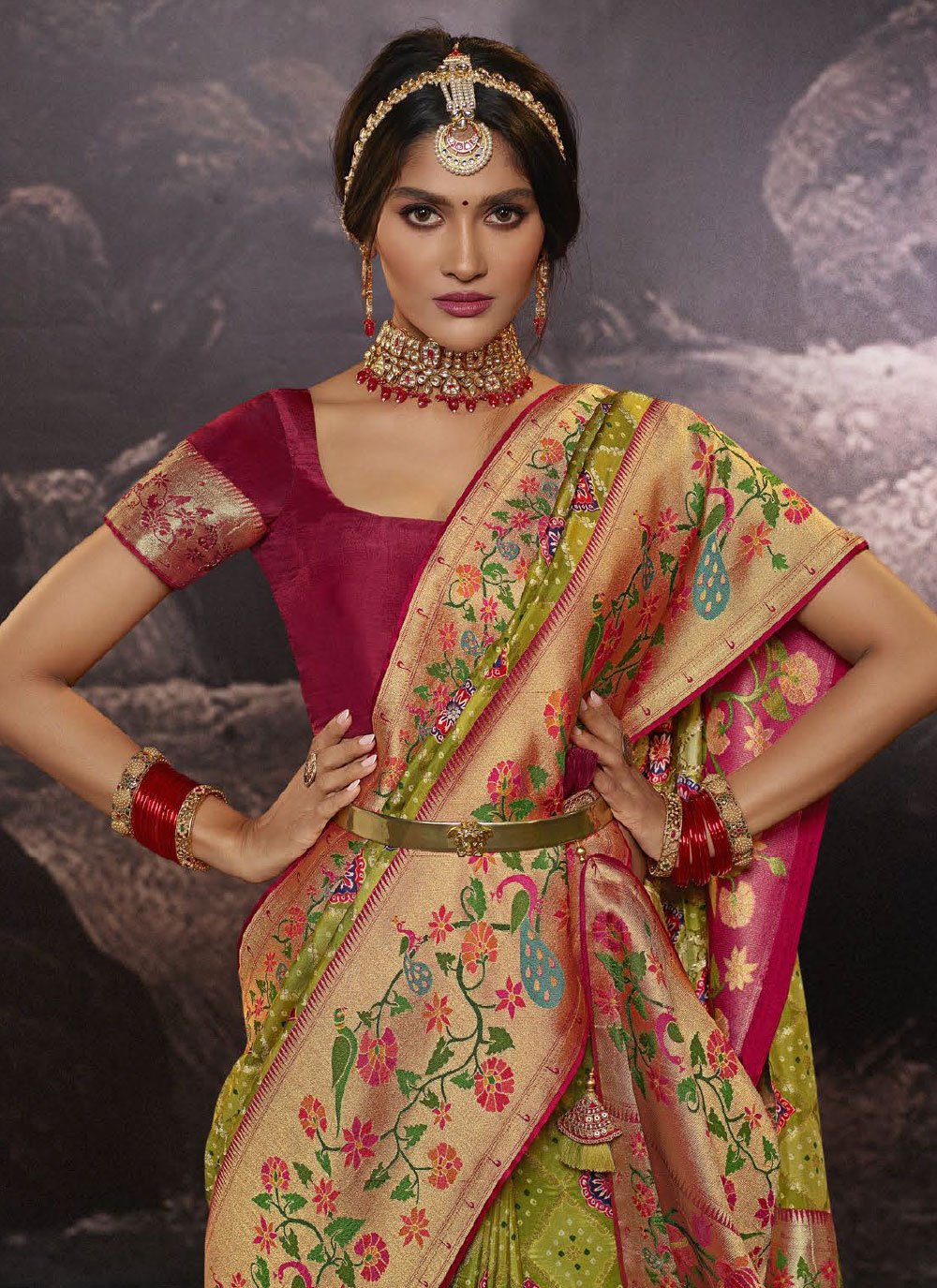 Contemporary Viscose Green Weaving Saree