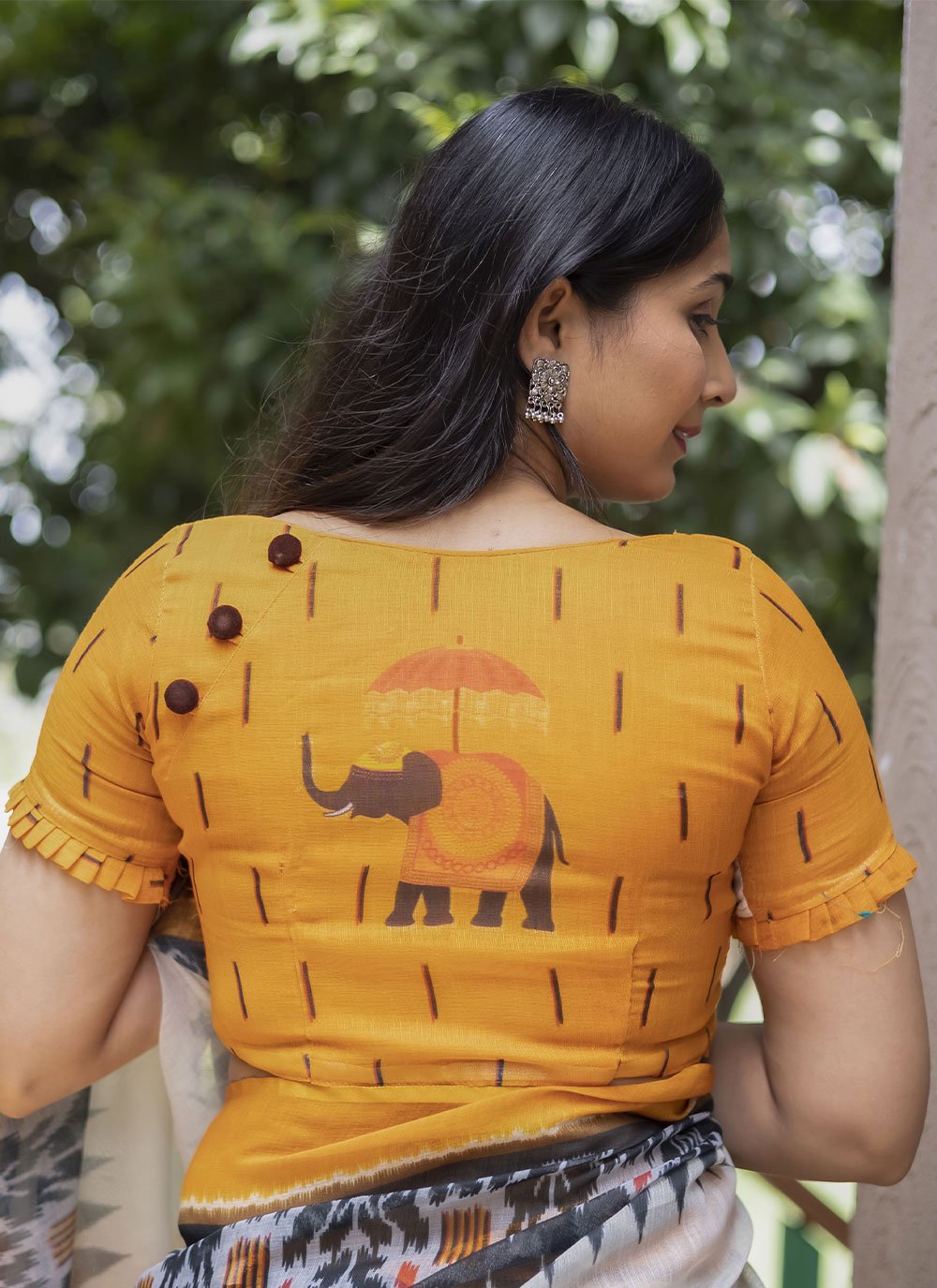 Contemporary Cotton White Digital Print Saree