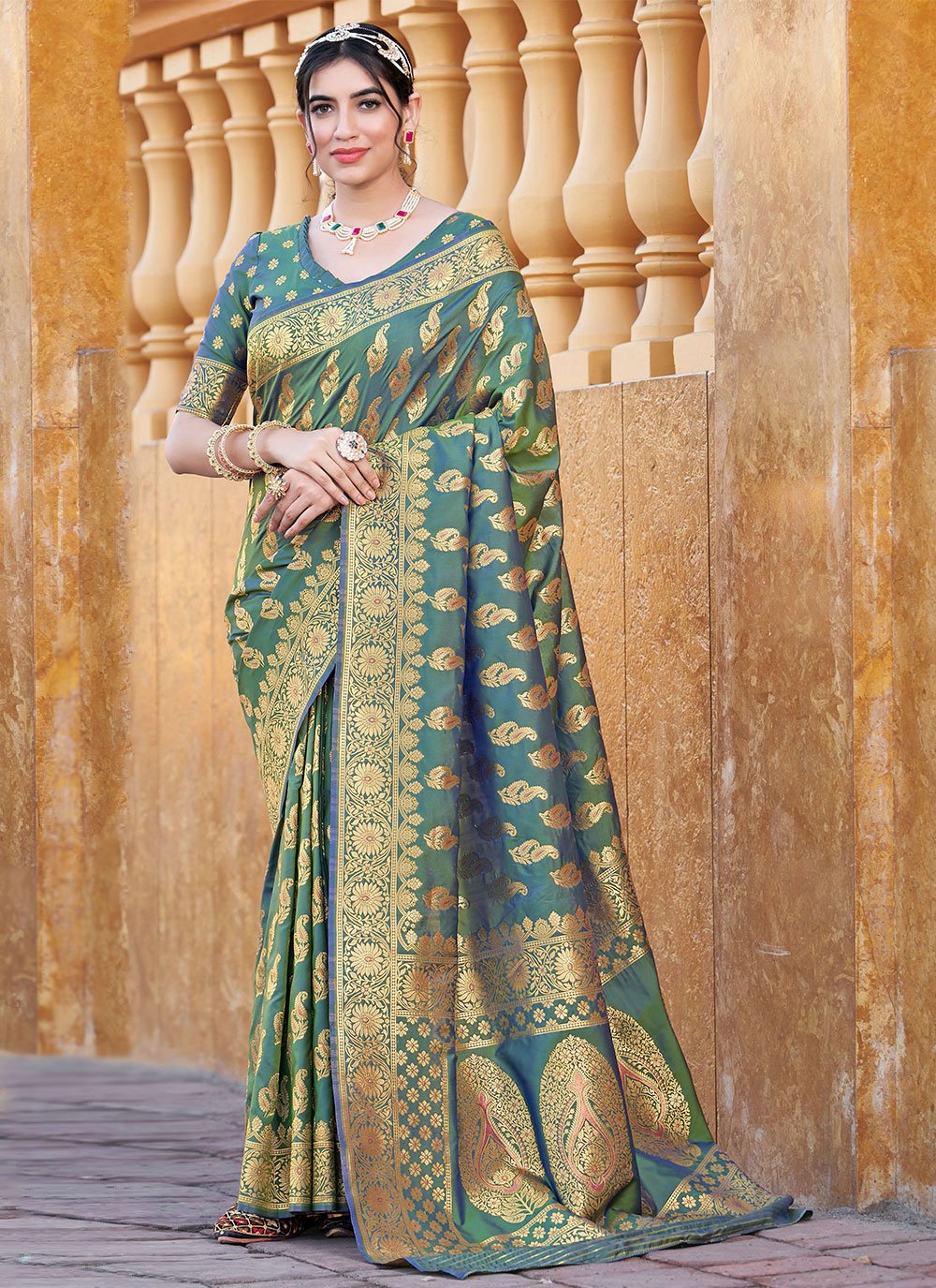 Contemporary Silk Grey Woven Saree