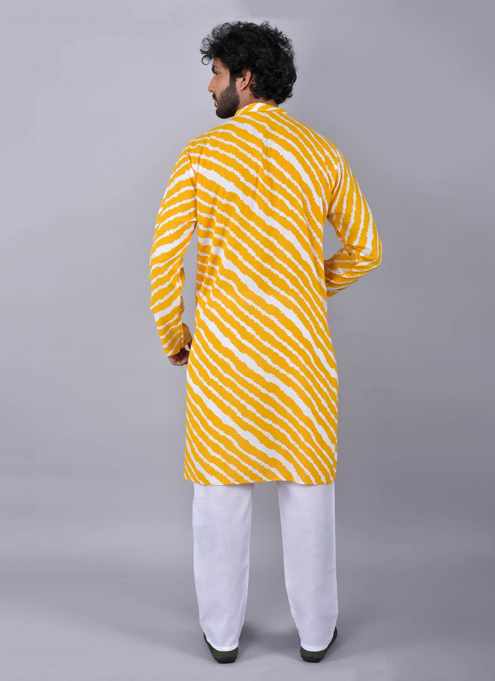 Kurta Pyjama Rayon Viscose Yellow Print Mens