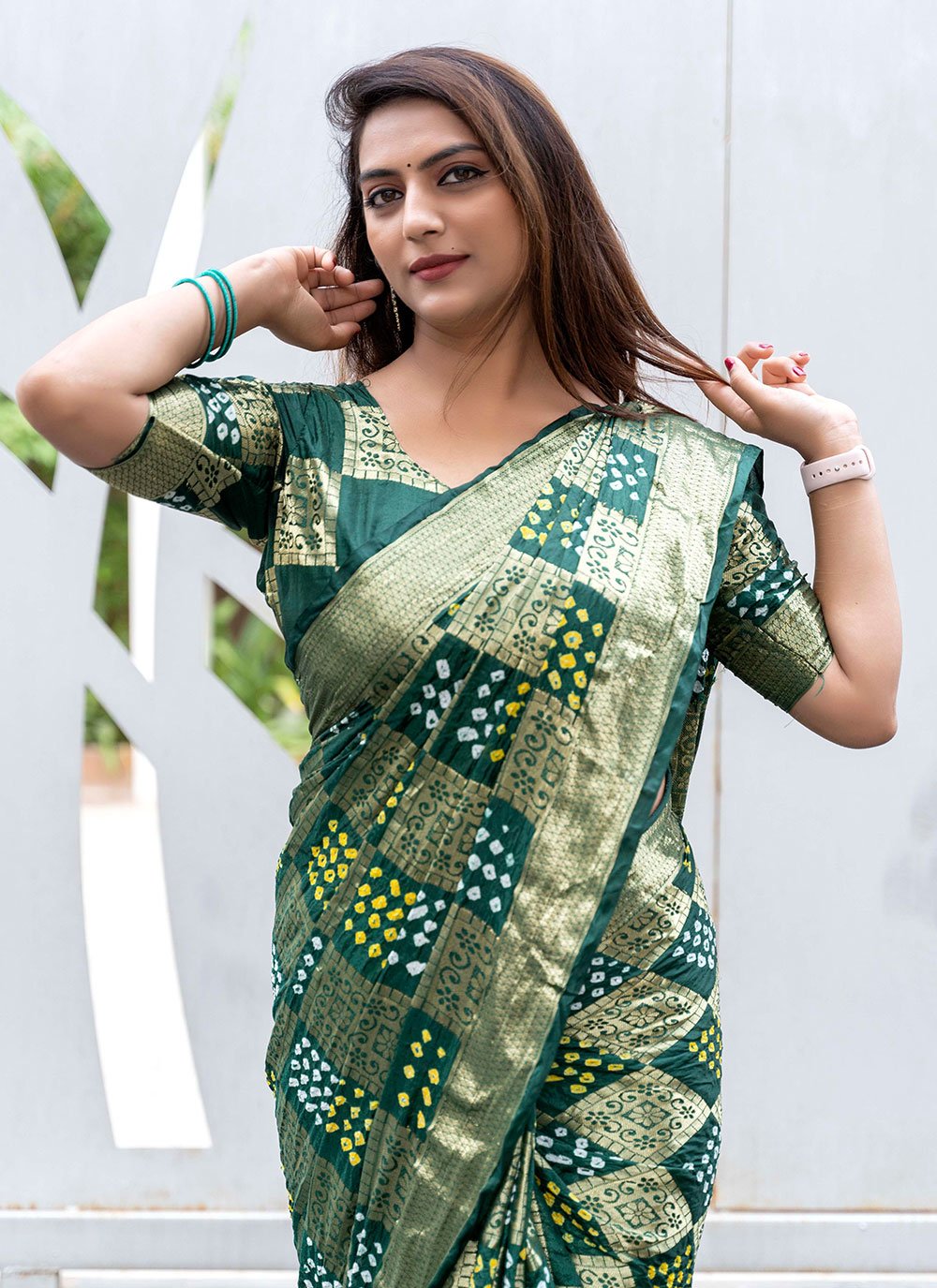 Contemporary Pure Silk Green Bandhej Saree