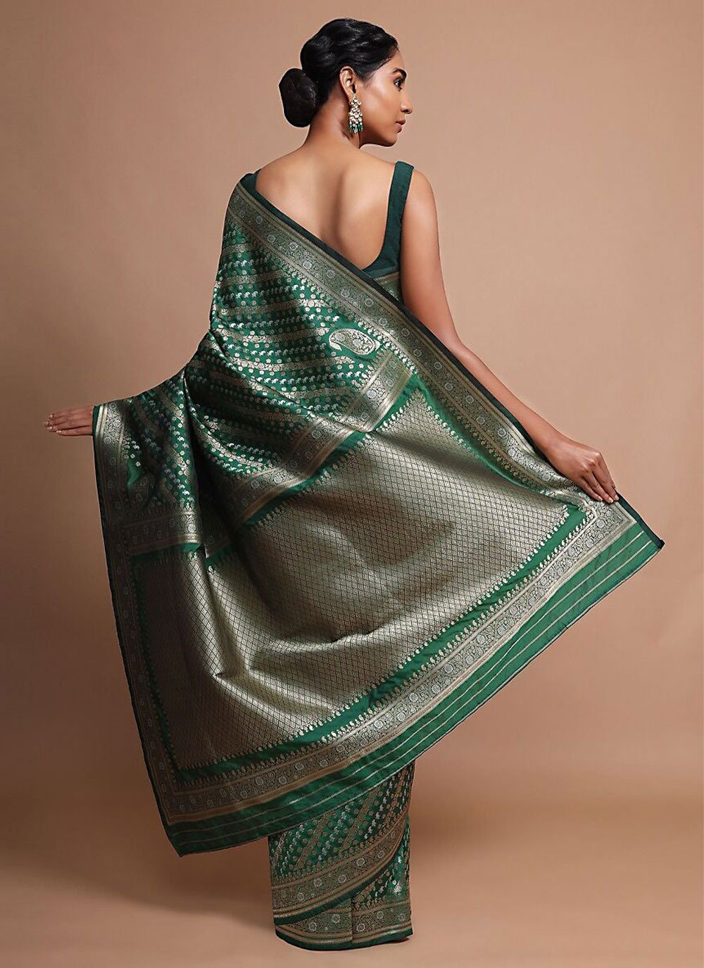 Classic Art Banarasi Silk Green Woven Saree