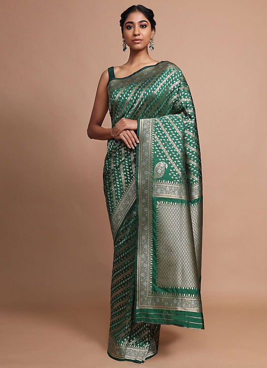 Classic Art Banarasi Silk Green Woven Saree